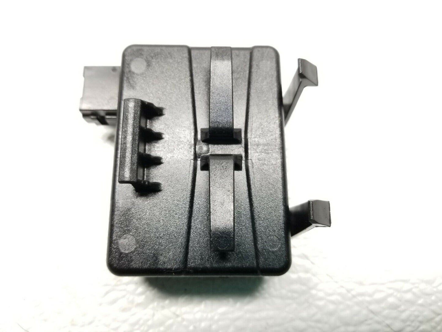 19 20 Chevrolet Blazer Keyless Entry Receiver Control Module OEM 11k Miles