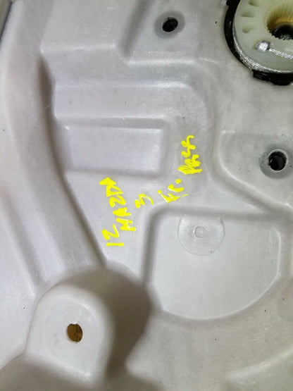 09 10 11 12 13 Mazda 3 Front Right Passenger Window Regulator Panel OEM