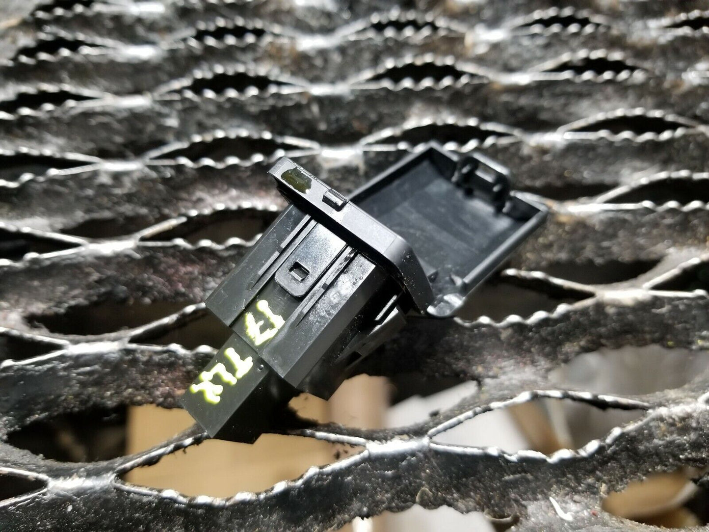 15 16 17 Acura TLX Aux Input Outlet  OEM