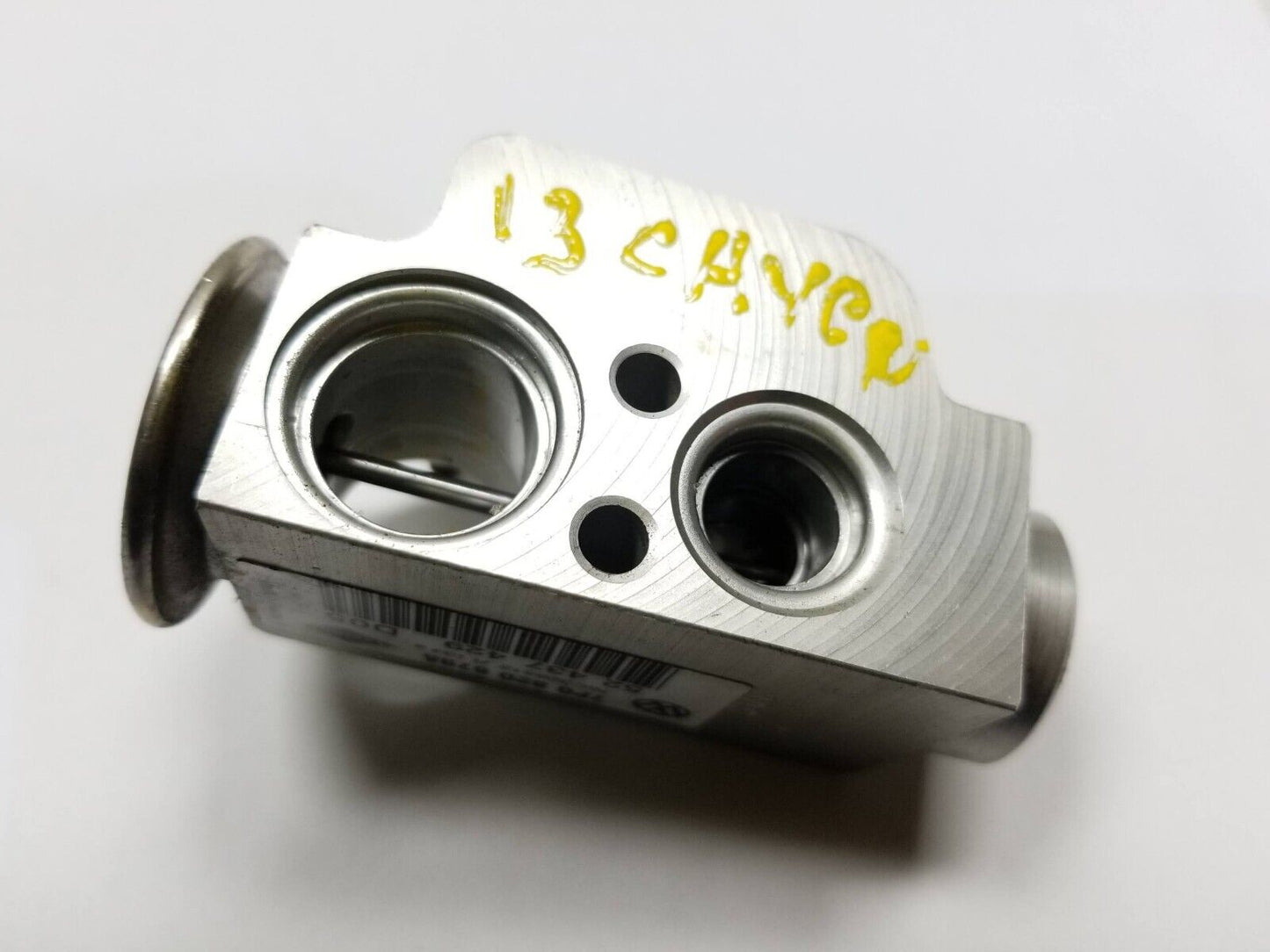 2011 - 2014 Porsche Cayenne Expansion Valve 7p0820679a OEM