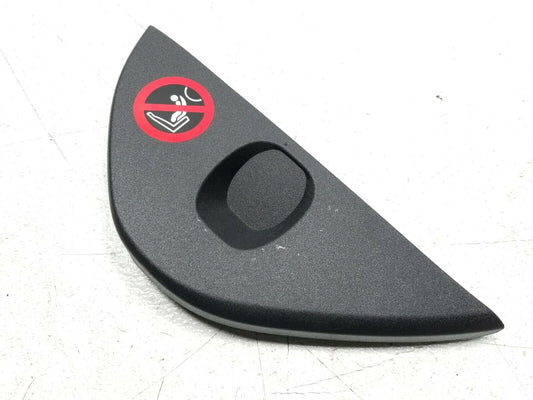 10 11 12 13 Volvo XC60 Dash End Cap Cover Right Pass Side OEM