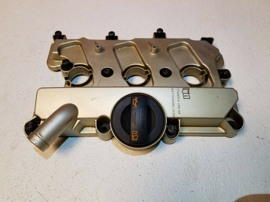08 09 10 11 Audi A5 3.2l Engine Valve Cover Left Driver Side OEM