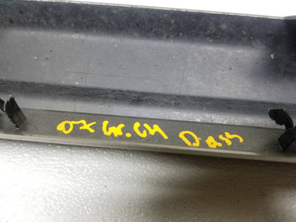 2006 - 2010 Jeep Grand Cherokee Rocker Panel Skirt Molding Right Pass Side OEM