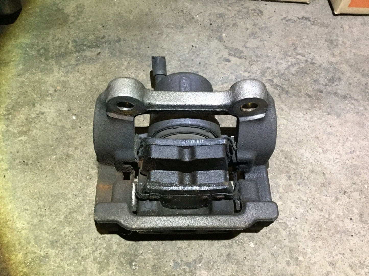 11 12 13 14 15 Dodge Charger 3.6l Rear Brake Caliper Right Passenger Side OEM