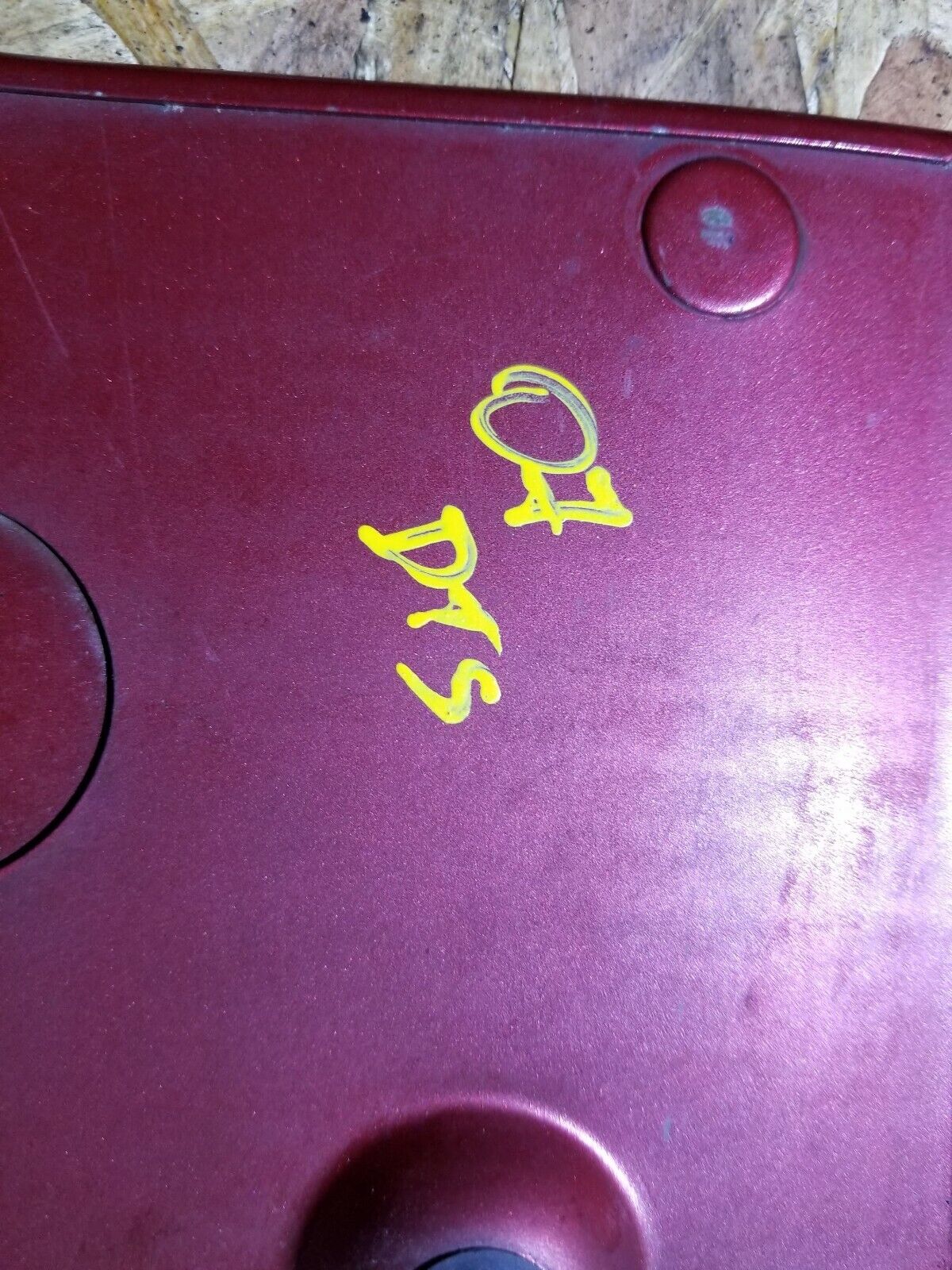 06 07 08 09 10 11 Cadillac DTS Fuel Tank Door Lid OEM