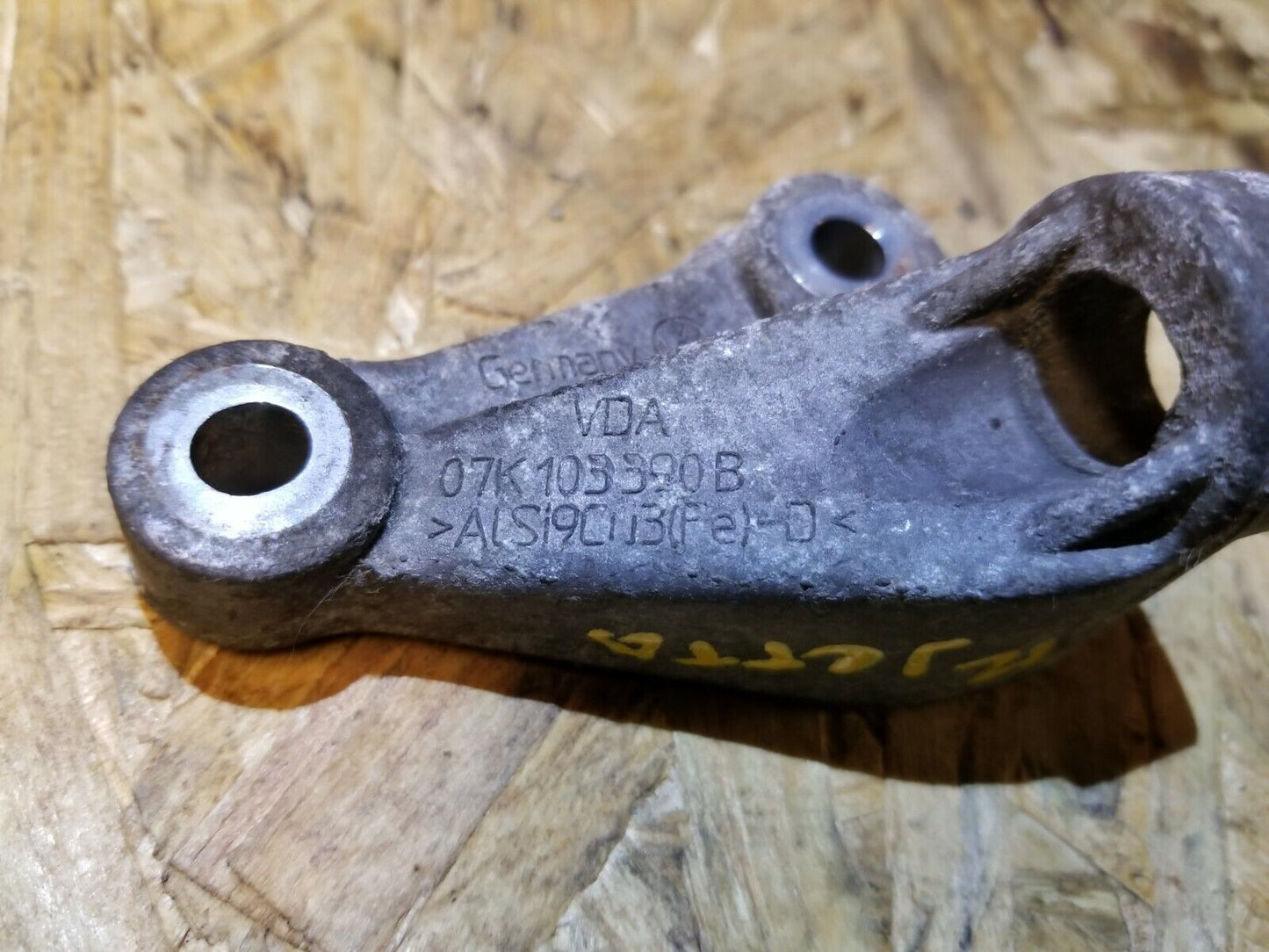 11 12 13 14 15 VW Jetta 2.5l Engine Motor Mount Bracket OEM 62k Miles