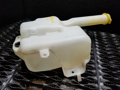 04 05 06 Chrysler Sebring Convertible Windshield Washer Tank Reservoir OEM