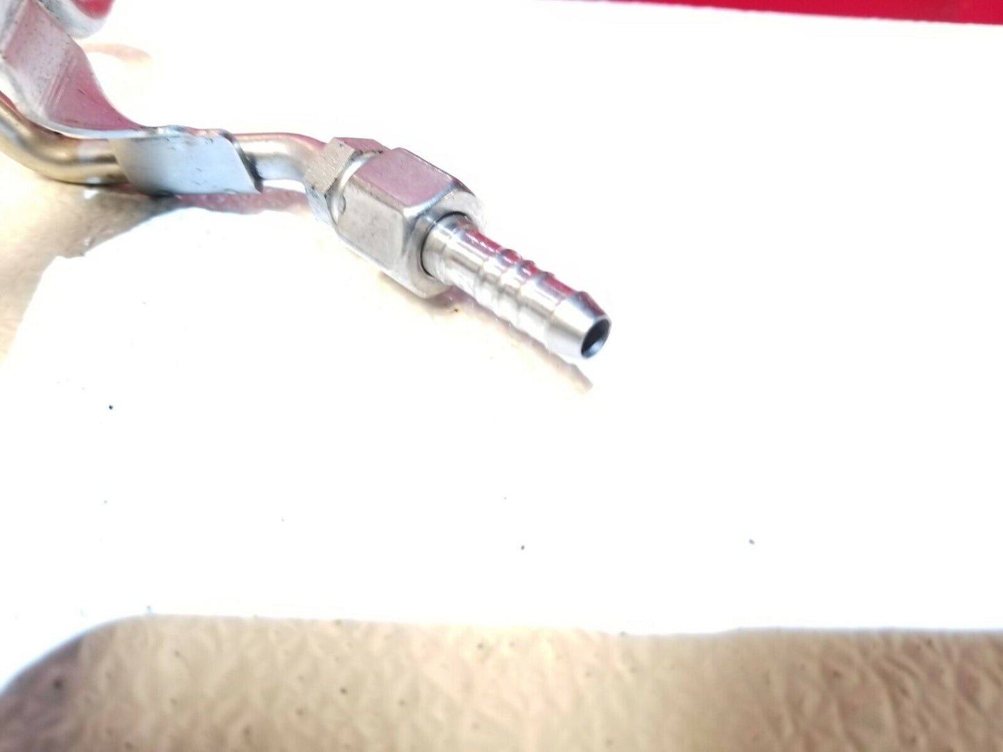 03 04 05 06 Audi A4 B6 3.0l Fuel Rail OEM