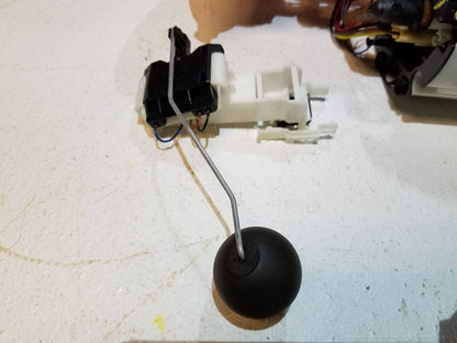 12 13 14 15 Audi A6 3.0t Fuel Gas Pump W/ Sending Level Sensor Assy OEM