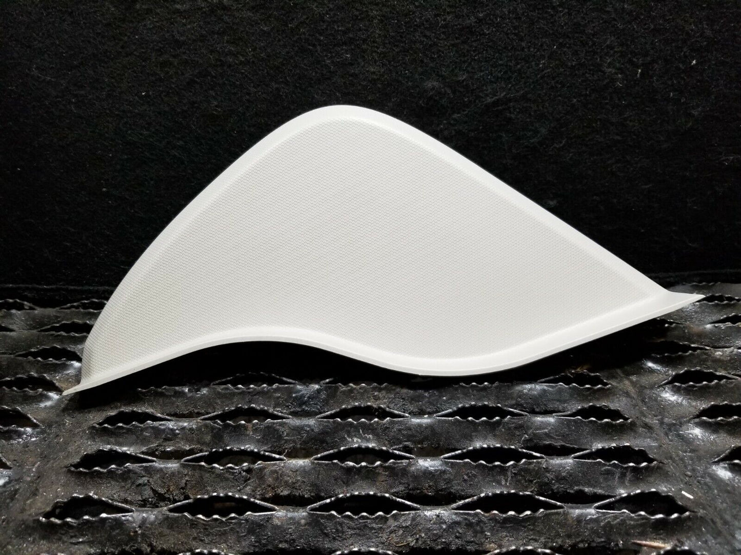 07 08 09 10 Chrysler Sebring Dash End Cap Cover Left Driver Side OEM