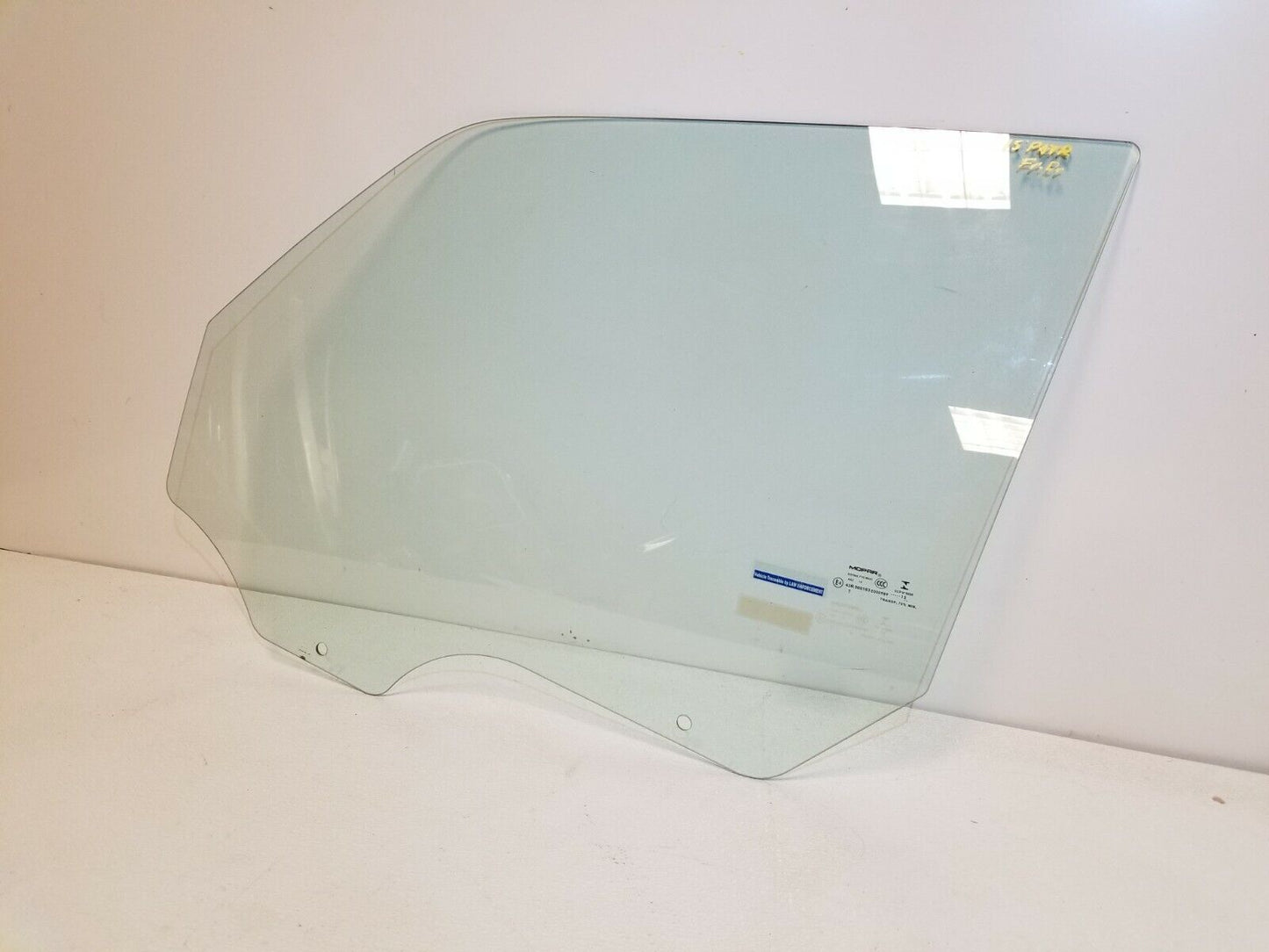 12 13 14 15 16 Jeep Patriot Front Left Driver Door Window Glass OEM 54k