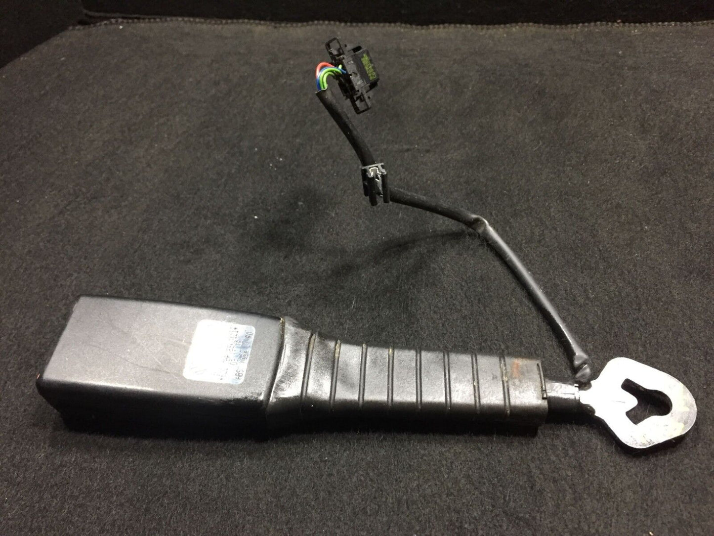 08 09 10 11 Audi A5 Front Right Passenger Seat Belt Buckle OEM