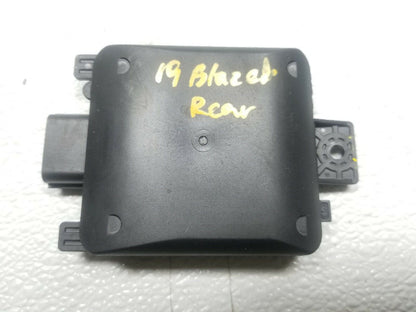 19 20 Chevrolet Blazer Blind Spot Module Left Driver 84467895 OEM 11k Miles