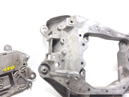 12 13 14 15 16 17 Audi A7 Automatic Transmission Crossmember Mount Bracket OEM