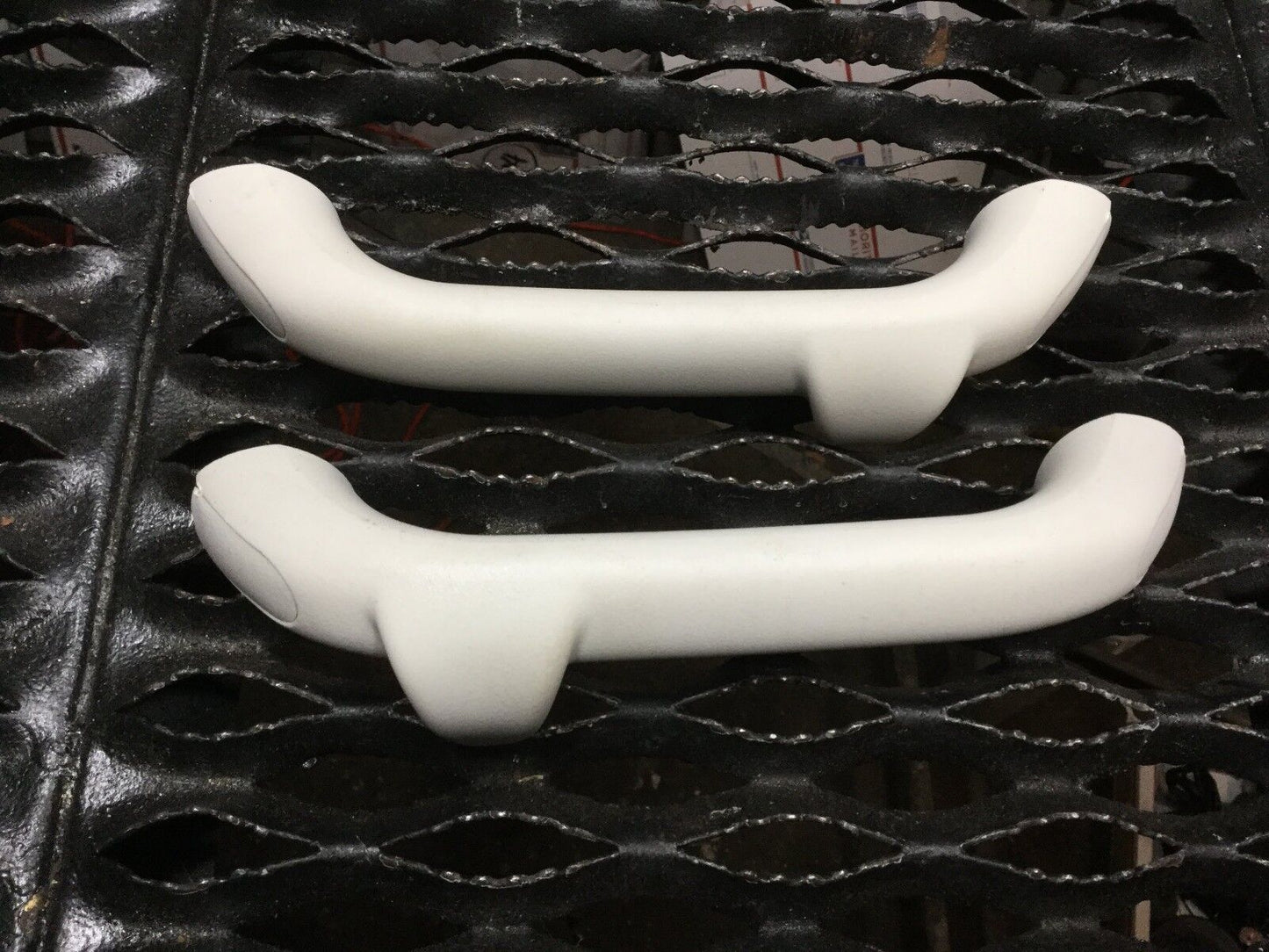 07 08 09 10 Chrysler Sebring Roof Grab Handle 4pcs OEM
