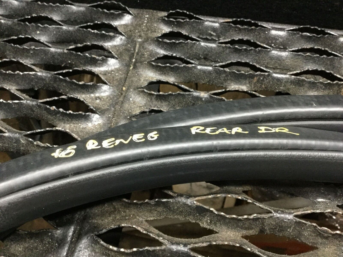 15 16 17 Jeep Renegade Rear Left Driver Door Weatherstrip Seal OEM 21k Miles