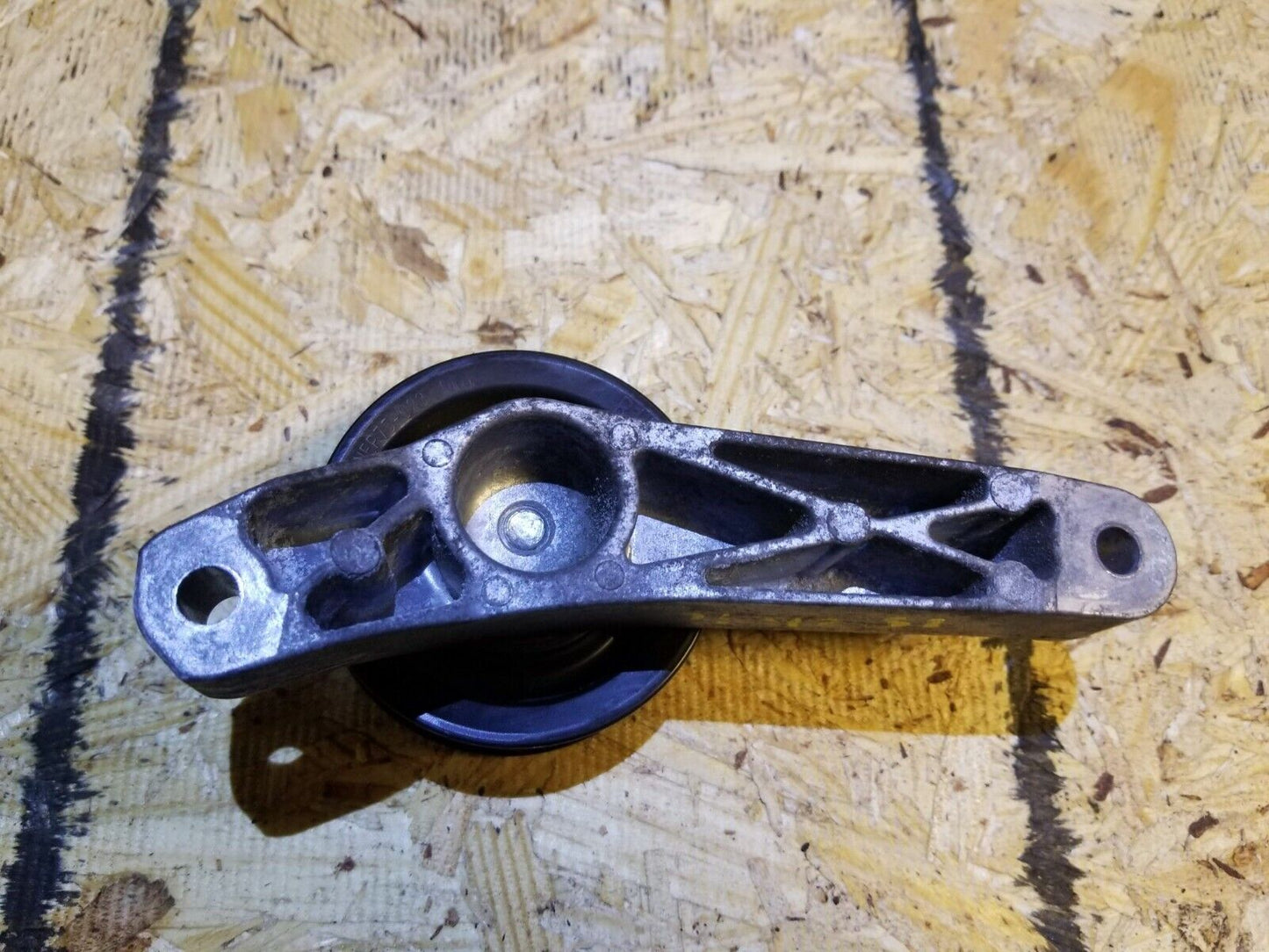 13 14 15 Honda Civic Sdn 1.8l Tensinoer Belt OEM 51k
