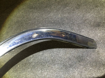 04 -11 Lincoln Town Car Front Left Door Exterior Frame Trim Bezel OEM