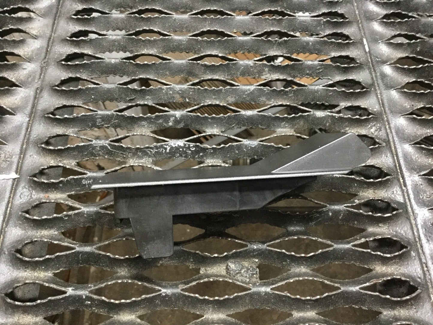 05 06 07 08 Audi A4  Front Left Seat Wire Connector Cover OEM