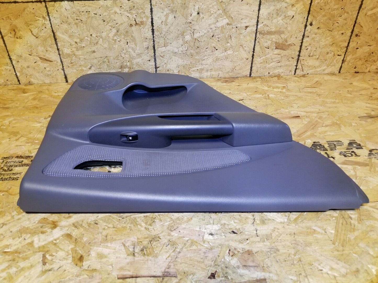 07 08 09 Hyundai Tucson Rear Left Driver Door Trim Panel OEM 89k