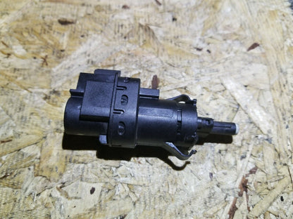 05 06 07 08 09 Volvo S40 Hood Ajar Anti Theft Switch OEM