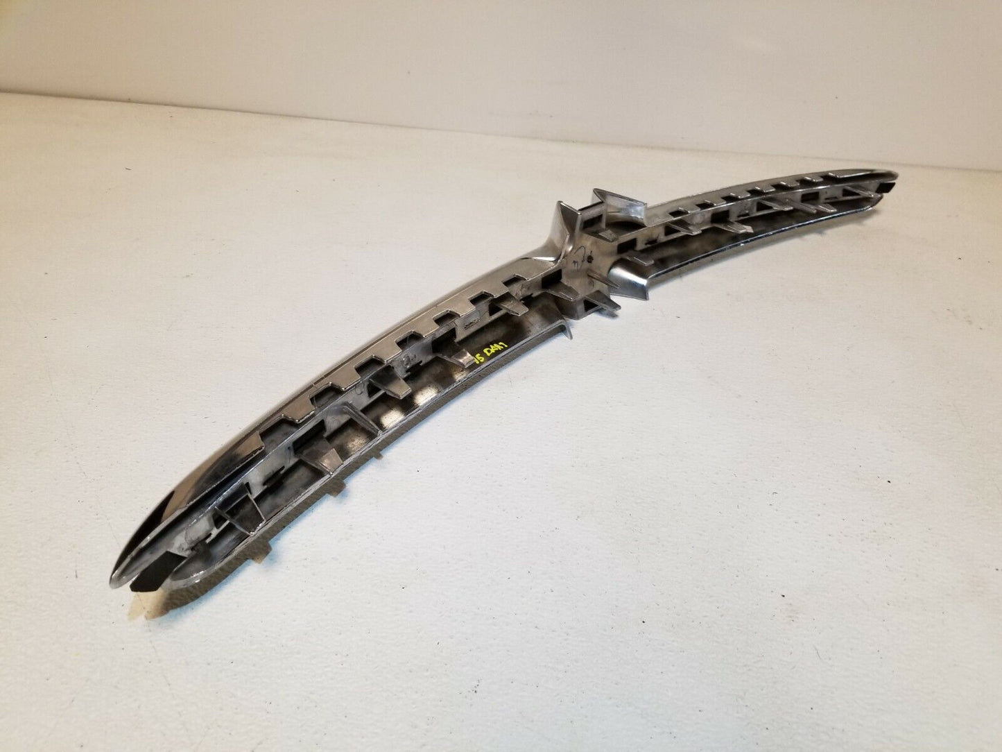 13 14 15 16  Dodge Dart Front Grille Chrome Trim Molding Ome 76k Miles