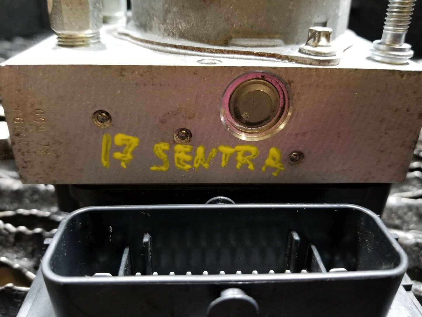 16 17 18 Nissan Sentra ABS Anti Lock Brake Pump OEM 40k