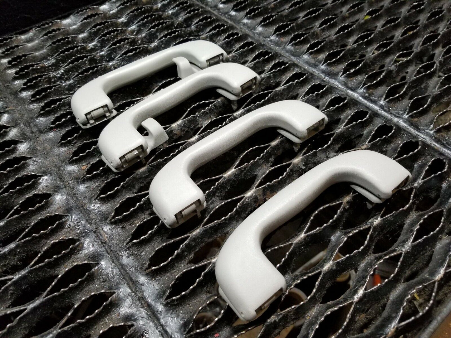 15 16 17 18 Chevrolet Impala Interior Roof Grab Handle 4pcs OEM