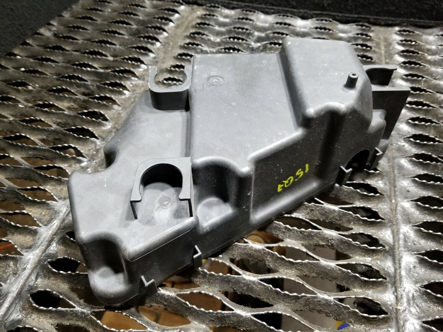 11 12 13 14 15  Audi Q7 3.0l Fuse Box Housing OEM 87k Miles