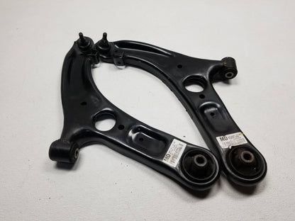 13 14 15 16 Hyundai Veloster Front Lower Control Arm Left & Right Pair OEM