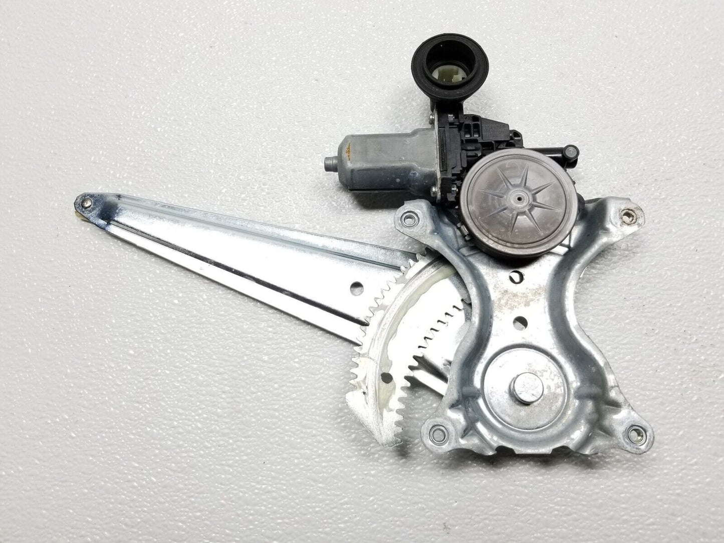 14 15 16 Toyota Corolla Rear Right Pass Door Window Regulator Motor OEM