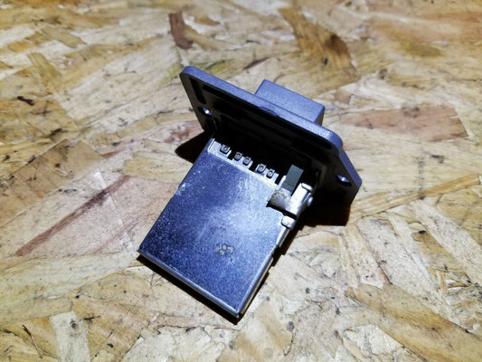 07 08 09 Hyundai Tucson Blower Motor Resistor OEM 89k