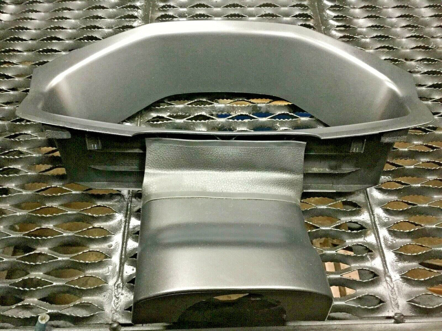 01 02 03 04 05 06 07 08 09 Volvo S60 Instrument Cluster Bezel Cover Trim OEM