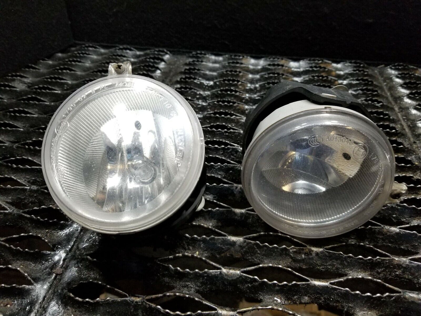 11 12 Dodge Caliber Fog Lioght Lamp Left & Right 2psc OEM
