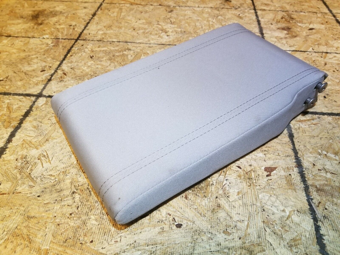 08 09 10 11 Subaru Forester Rear Seat Armrest Arm Rest OEM