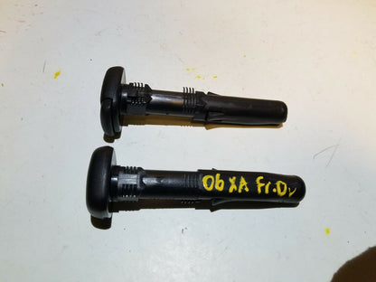04 05 06 Scion Xa Front Left Driver Seat Headrest Guide Sleeve 2pcs OEM