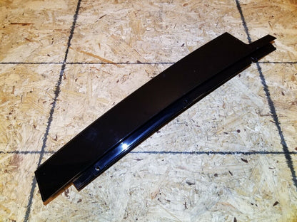 07 08 09 10 Mercedes R350 Rear Right Passenger Door Molding Trim B Pillar OEM