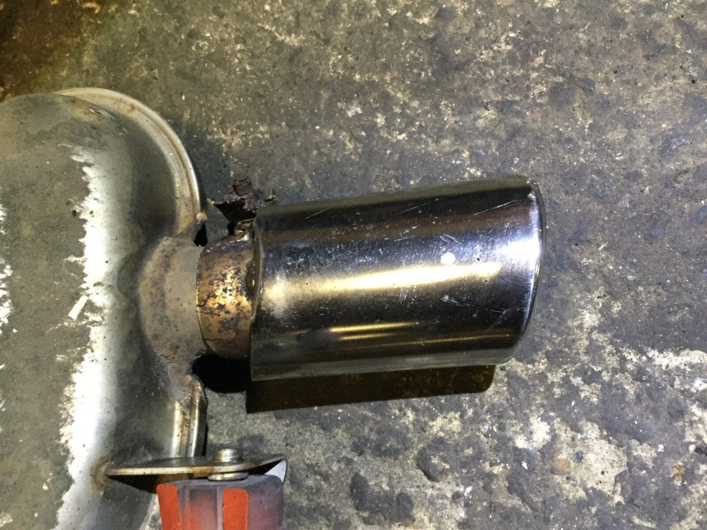 03 04 05 06 Audi A8l D3 Rear Exhaust Muffler Left Driver Sdie Oem. 4e0253611