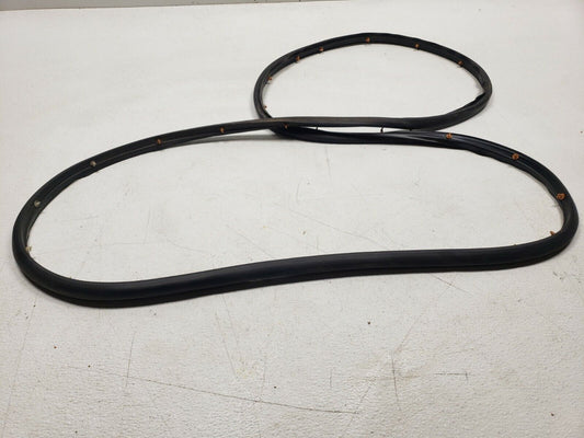 15 16 17 18 Chevy Impala Rear Left Driver Door Weatherstrip Seal OEM