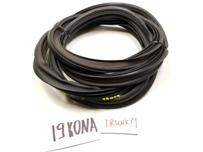 18-21 Hyundai Kona Trunk Weatherstrip Seal OEM 29k Miles