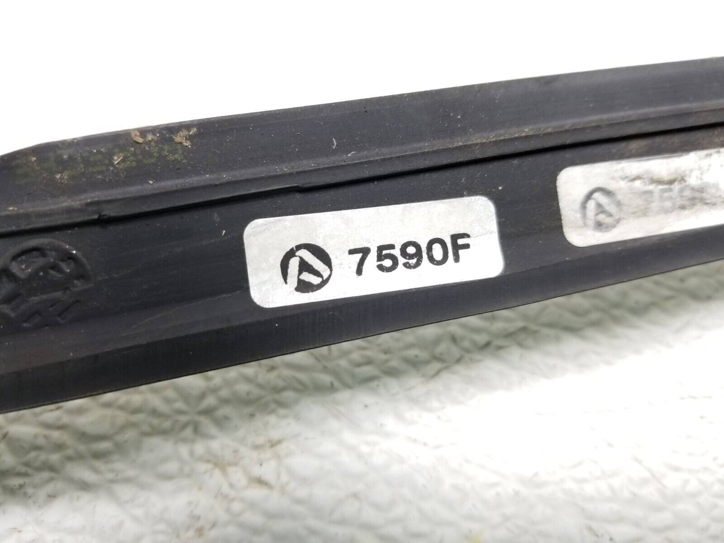 2011 - 2014 Porsche Cayenne Rear Right Pass Side Door Window Chrome Molding OEM