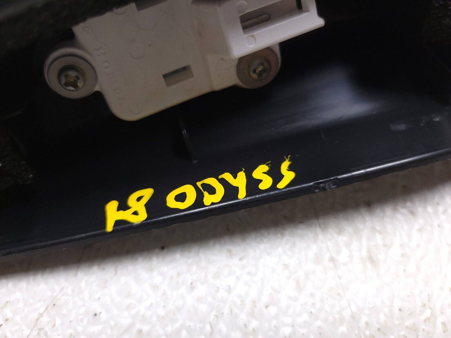 18 19 20 21 22 Honda Odyssey Blind Spot Detection Sensor Front Right Pass OEM