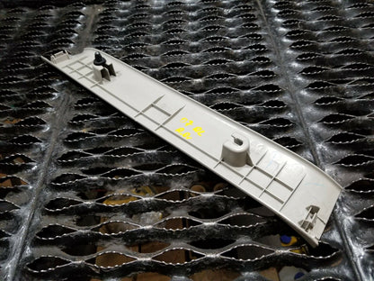 06 07 08 Acura Rl Rear Left Driver Side Door Sill Plate Trim OEM