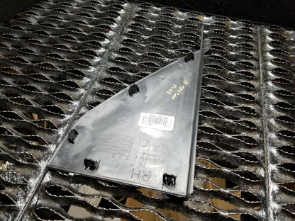 07 - 12 Dodge Caliber Dash End Cap Cover Right Passenger Side OEM