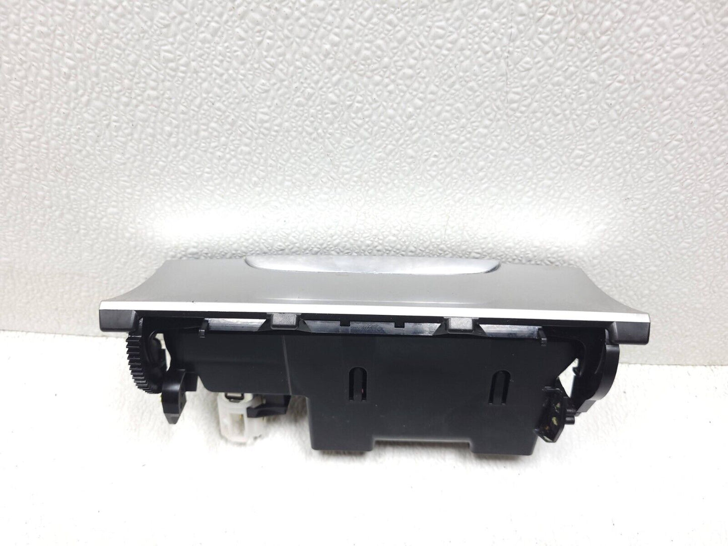 09 10 11 12 Volkswagen Cc Center Console Ashtray OEM