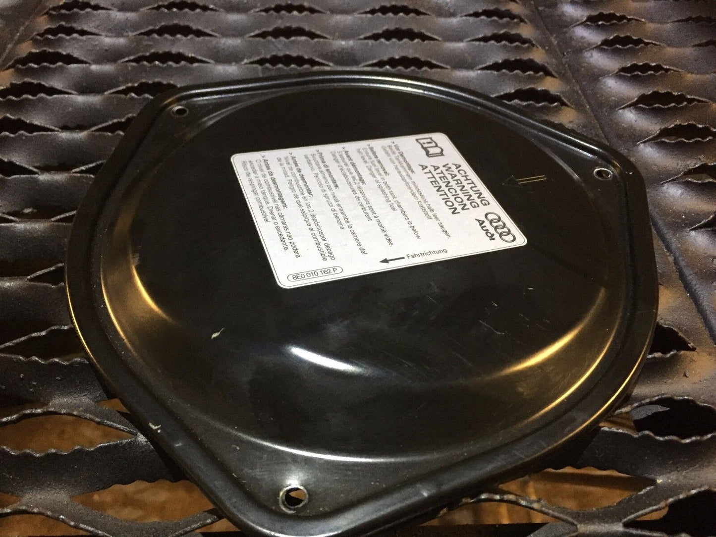 05 06 07 08 Audi A6 C6 Fuel Tank Access Panel OEM 8e0010162p