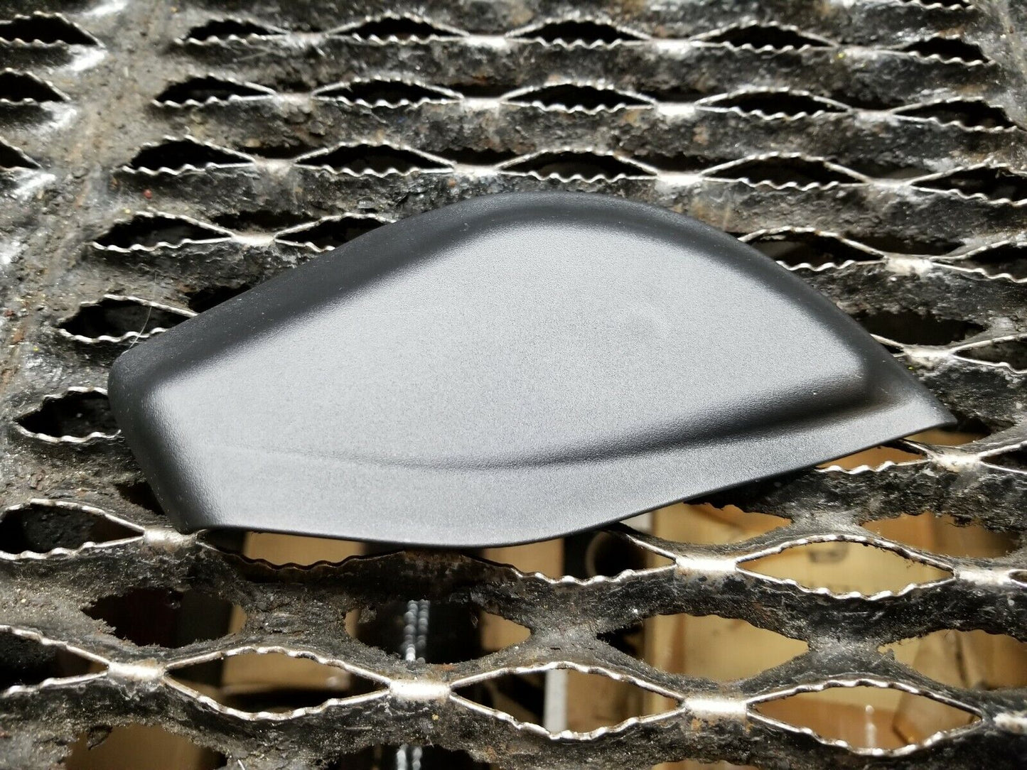 14 15 16 Kia Forte Front Right Interior Mirror Cover 87661-a7000 OEM 27k