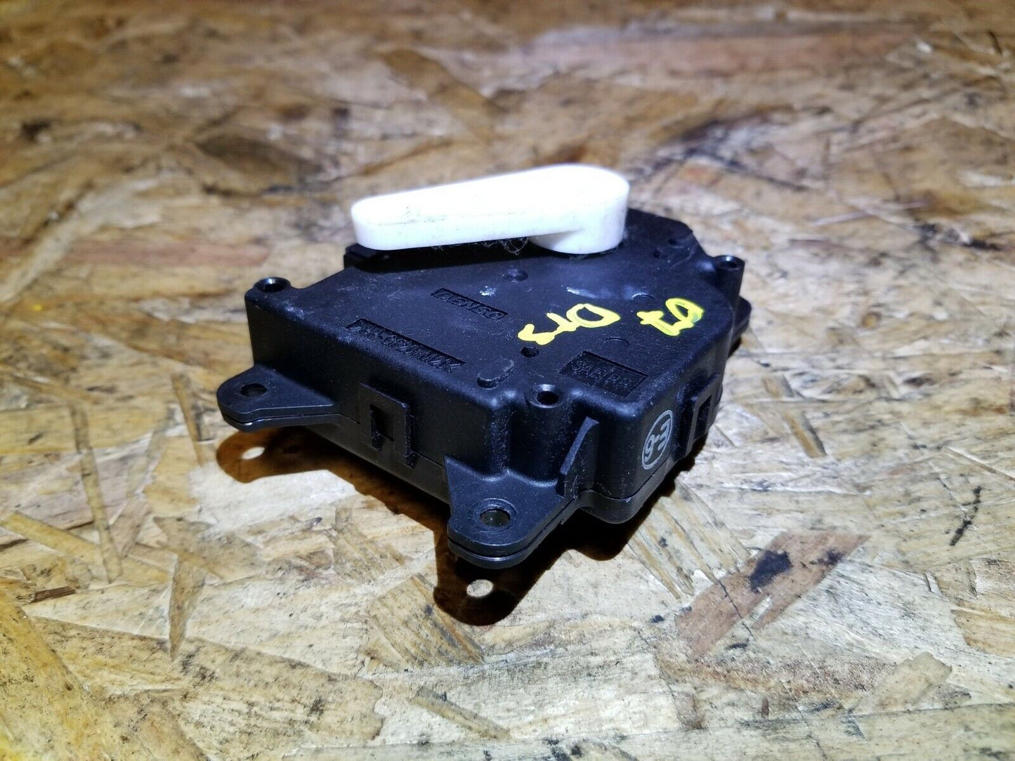 06 07 08 09 10 11 Cadillac DTS Heater Core AC HVAC Air Flap Actuator Motor OEM