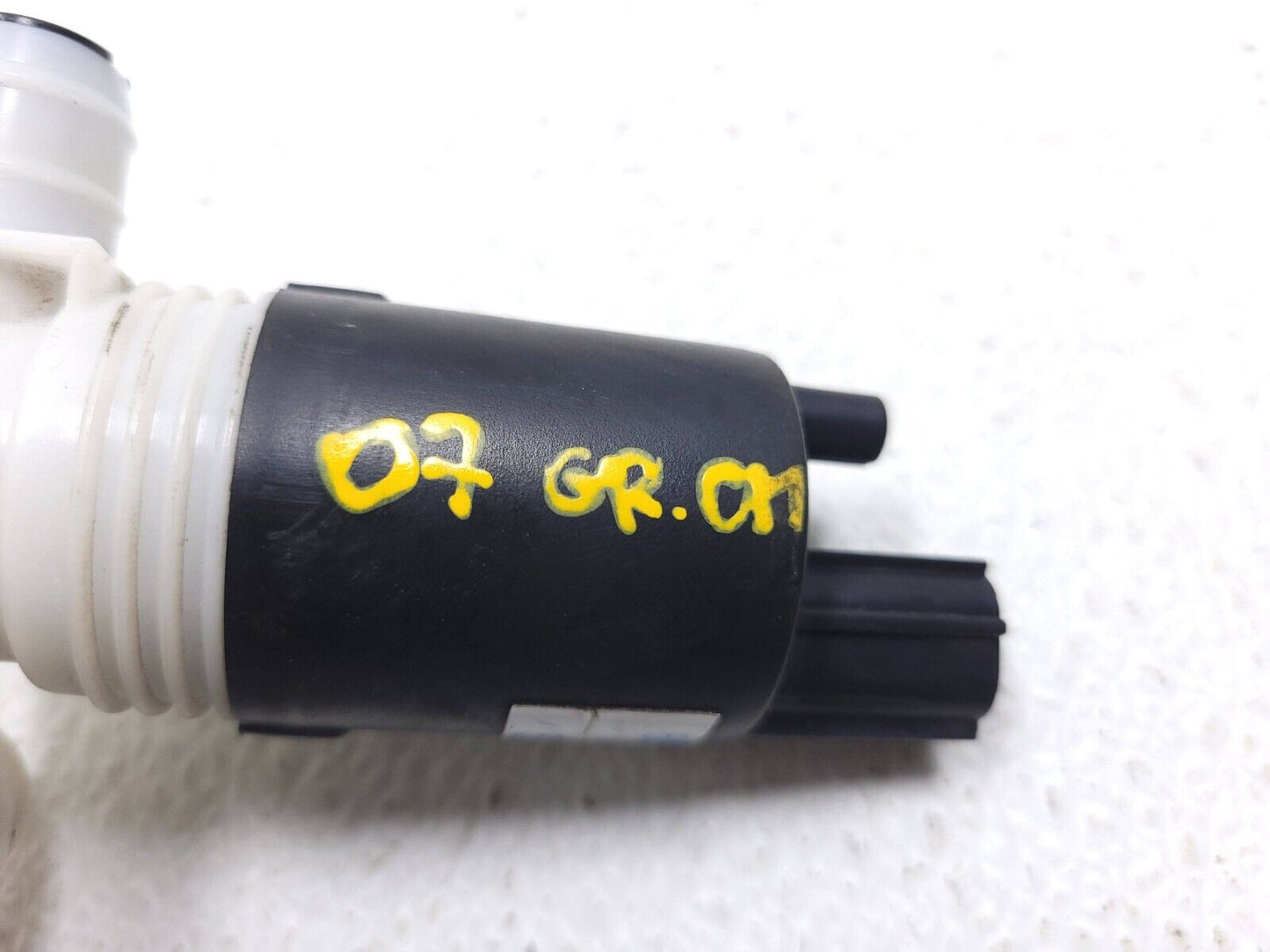 2006 - 2010 Jeep Grand Cherokee Windshield Washer Pump OEM