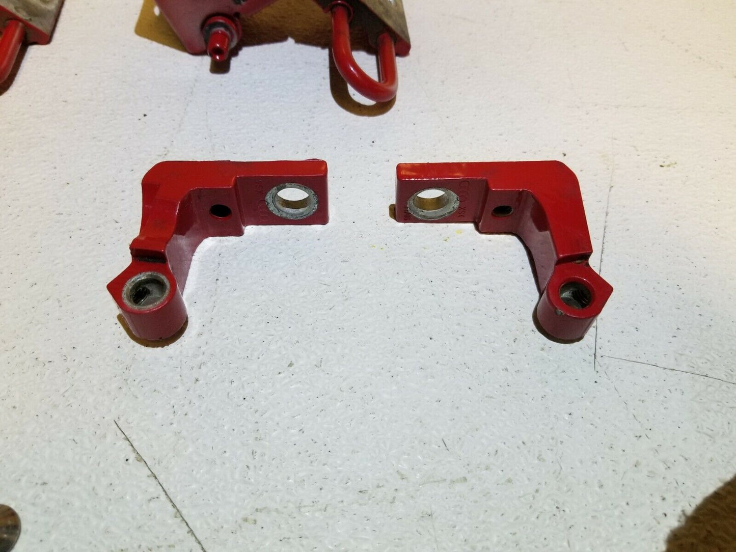 06 07 08 Audi A4 Front & Rear Right Pass Side Door Hinge W/ Striker  OEM 85k